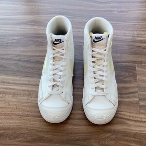 White women’s Nike mid 77 sneakers